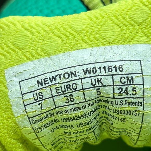 NEW MSRP $111.00 NEWTON Women's Fate II Running Shoes - Picture 7 of 9